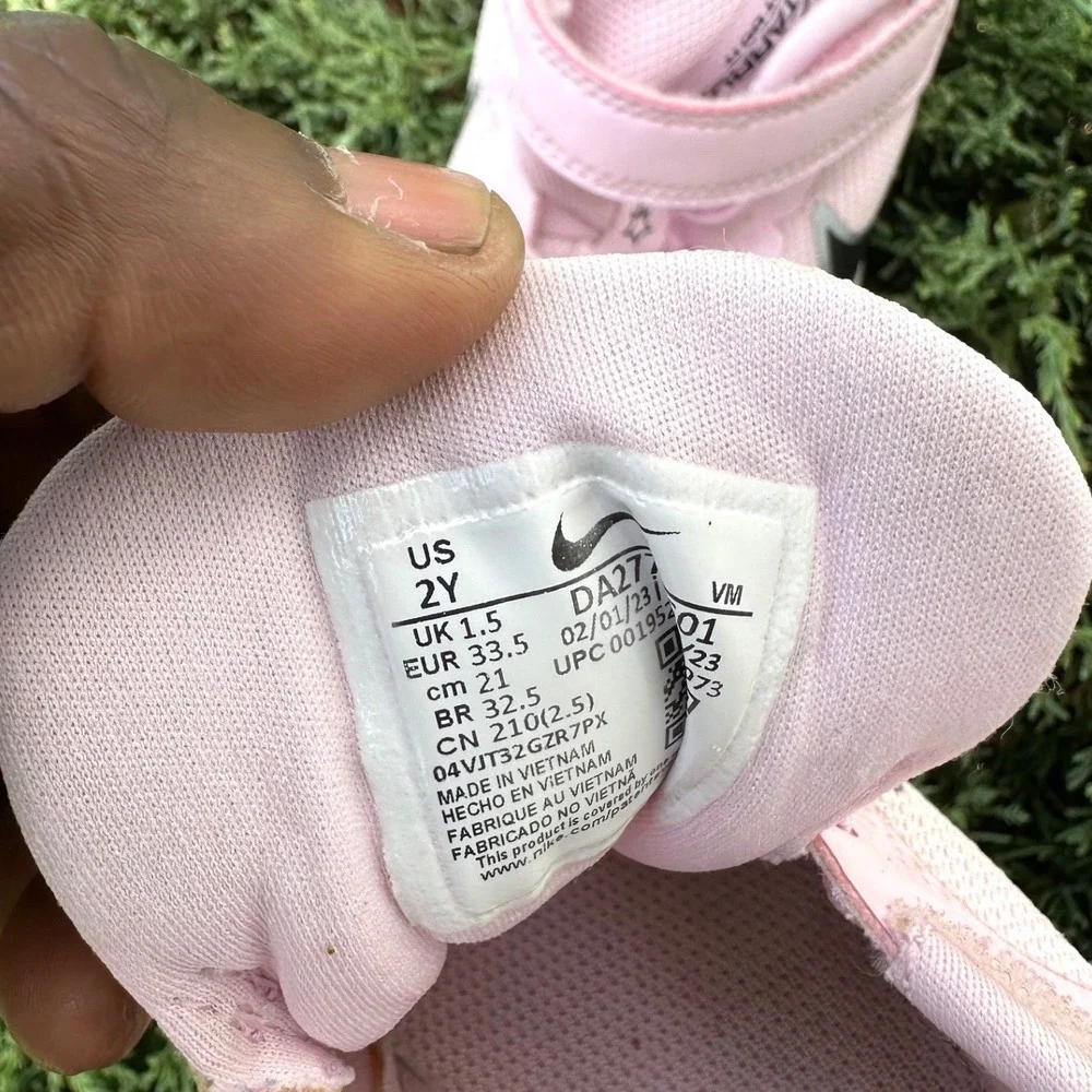 Nike Star Runner 3 Little Kids Shoes Size 2Y Pink Sneakers